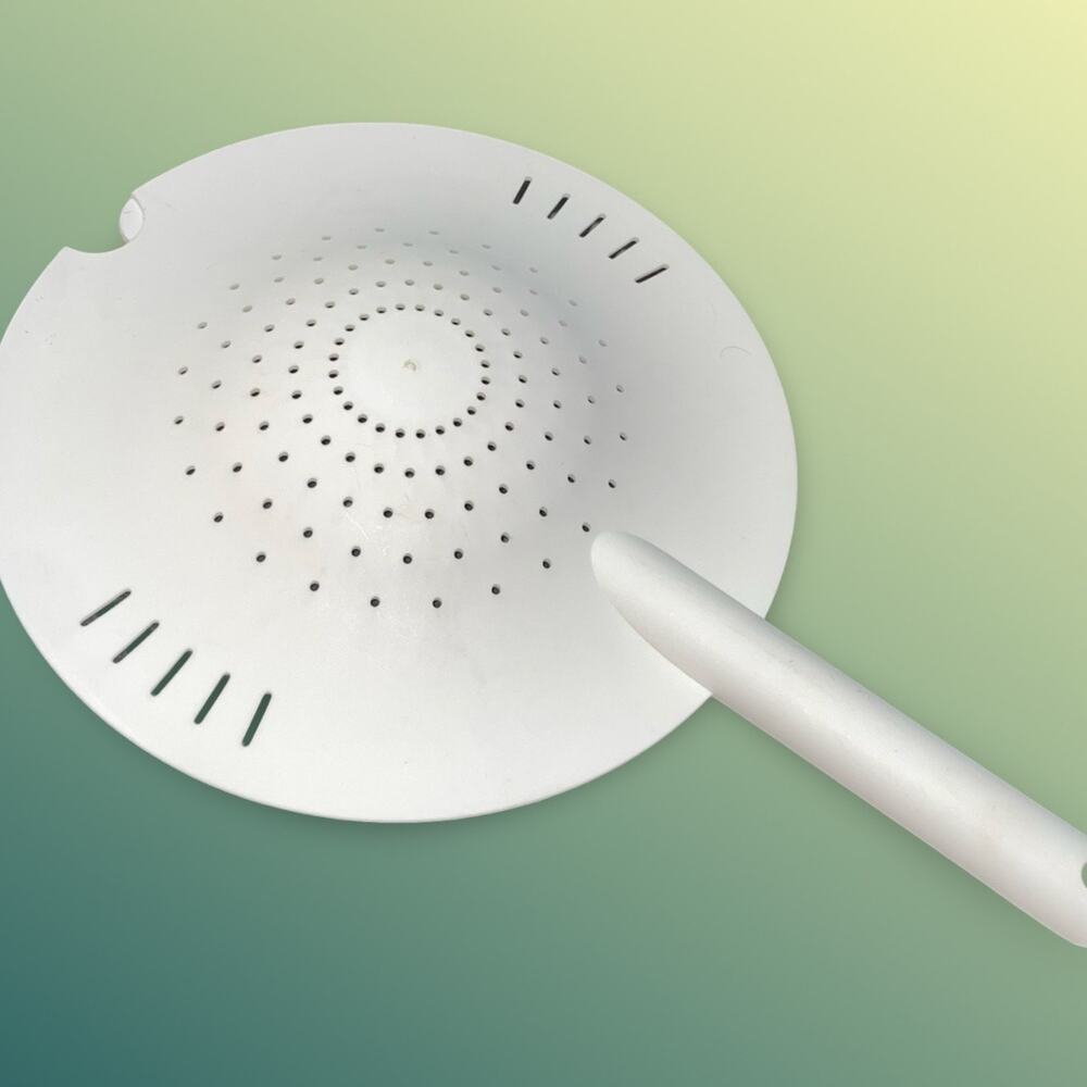 Tupperware Replacement Strainer Colander #2353 White Insert Kitchen Accessory